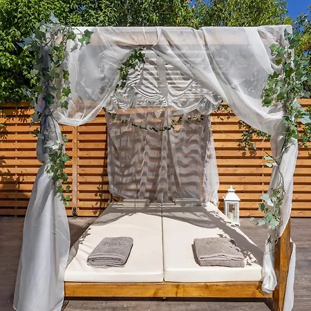 فيلة Prestige Rhodes إياليسوس