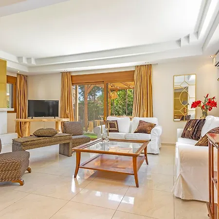 Prestige Rhodes فيلة